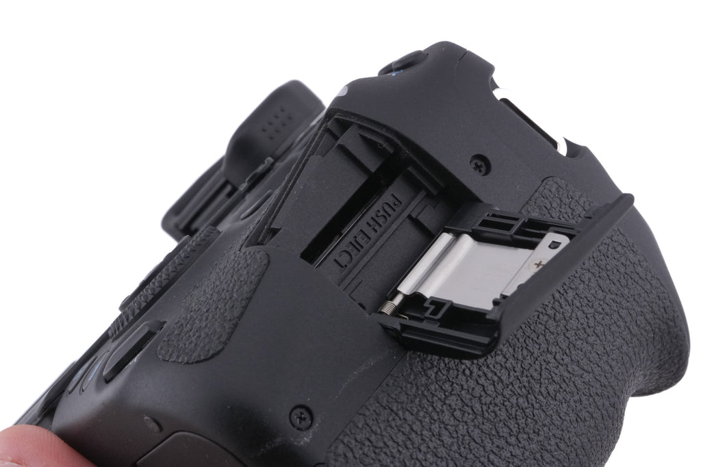 Canon EOS 90D