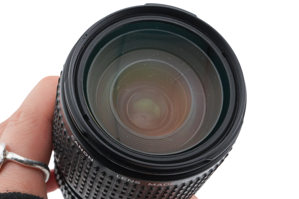 Canon 35-105mm f3.5-4.5 Macro FDn