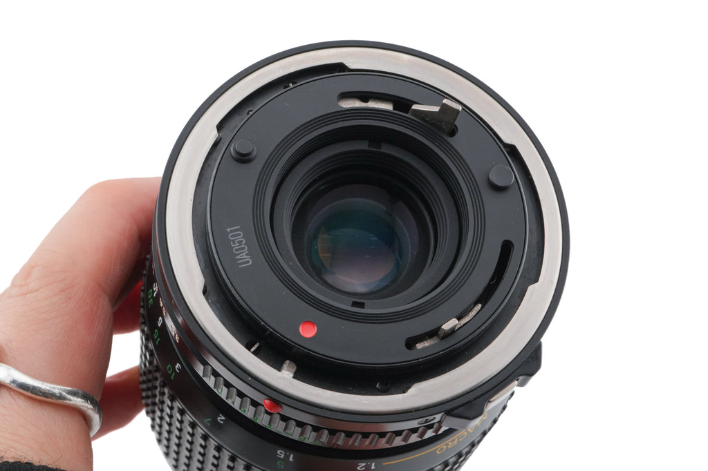 Canon 35-105mm f3.5-4.5 Macro FDn