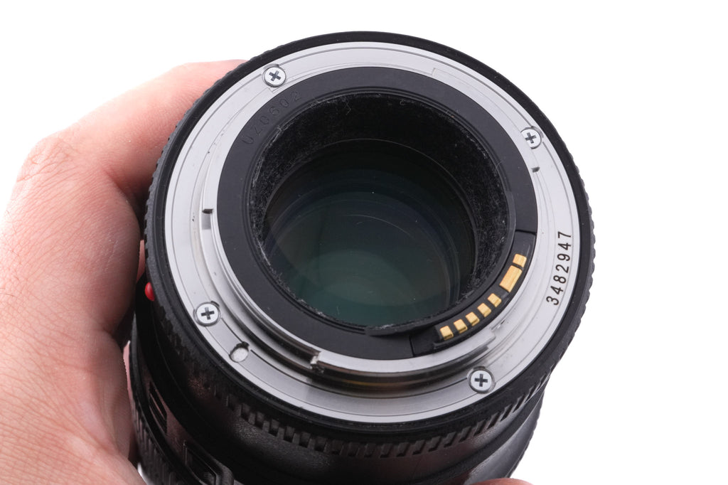 Canon 100mm f2.8 L Macro IS USM