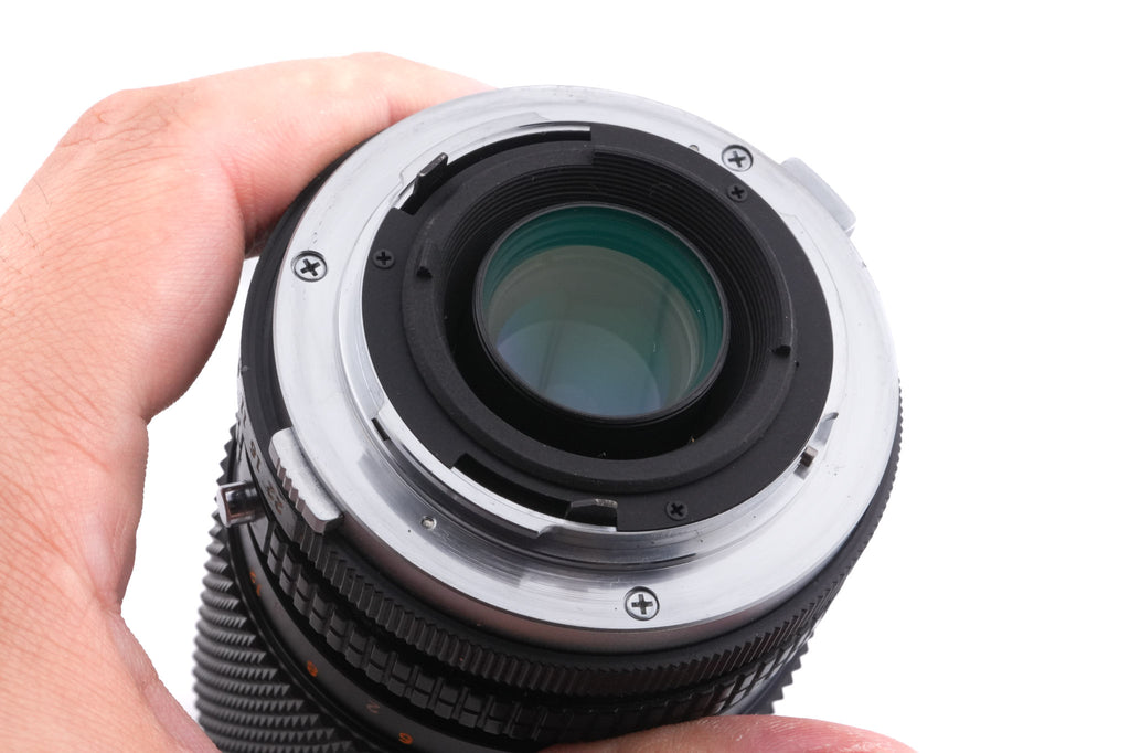 Olympus 35-105mm f3.5-4.5 Zuiko Auto-Zoom