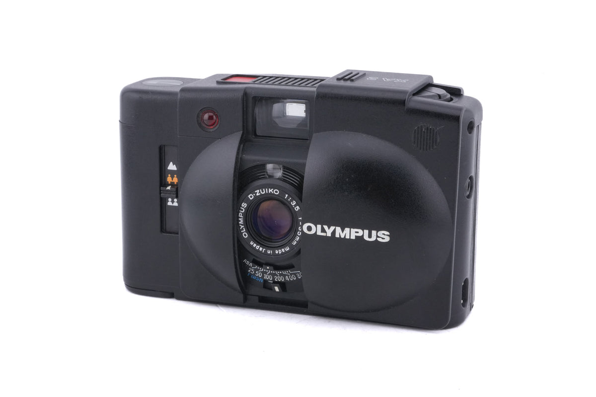 Olympus XA2 (Black)