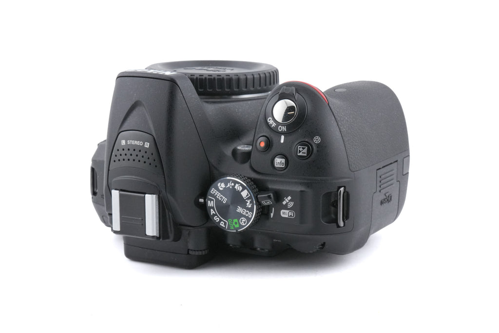 Nikon D5300
