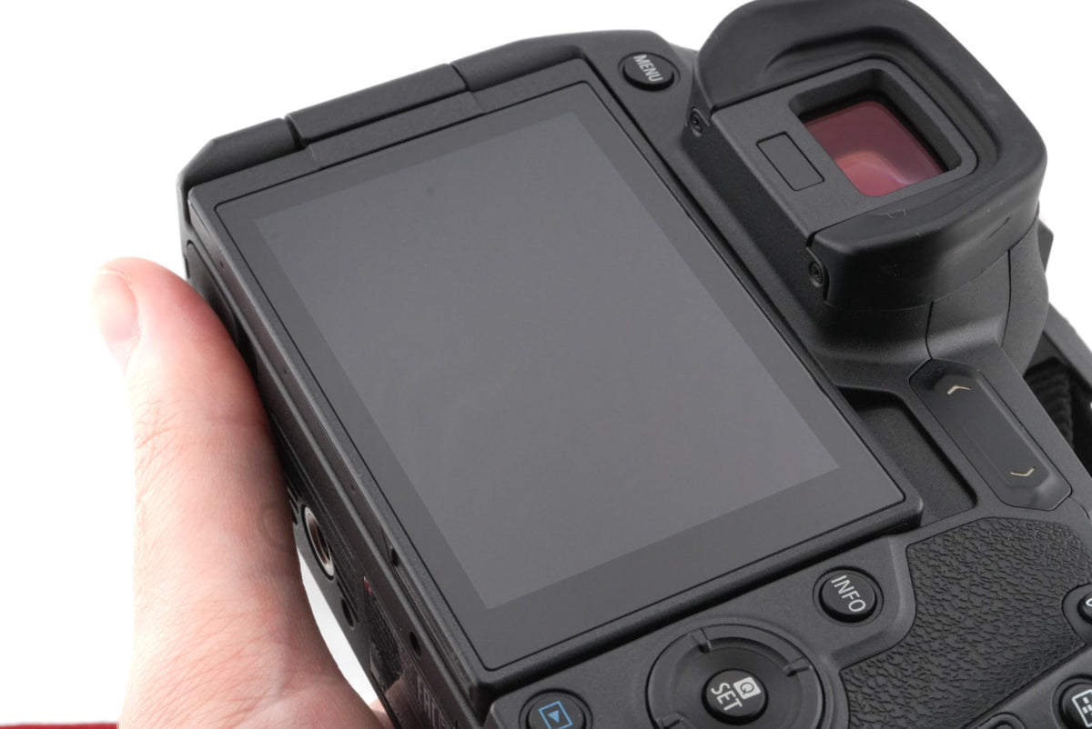 Canon EOS R