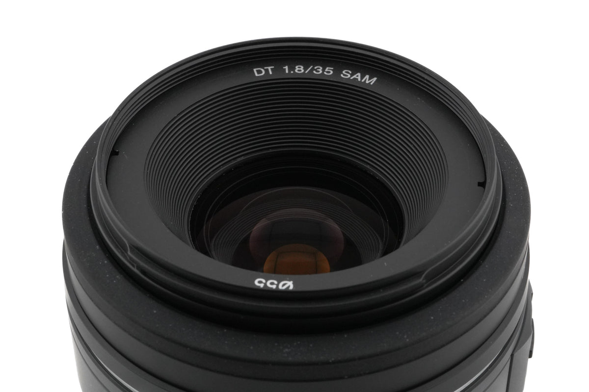 Sony 35mm f1.8 DT SAM (SAL35F18)