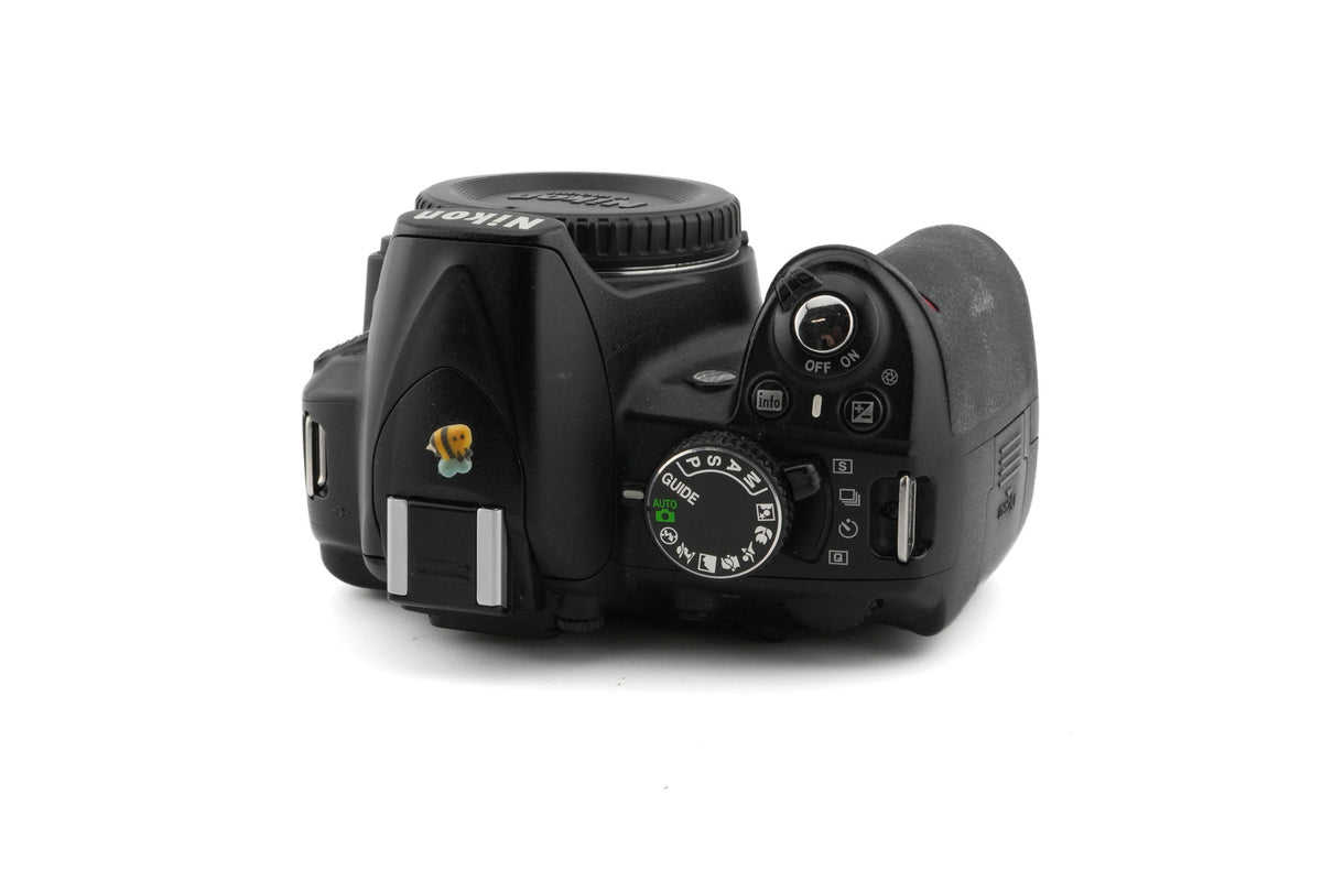 Nikon D3100