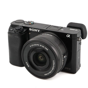 Sony A6000 + 16-50mm f3.5-5.6 PZ OSS E