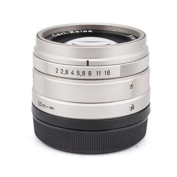 Carl Zeiss 45mm f2 Planar T* + GG-2 Metal Hood