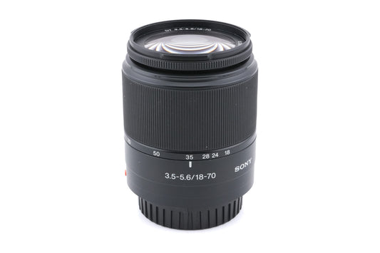 Sony 18-70mm f3.5-5.6 DT Macro