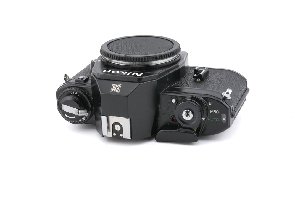 Nikon EM