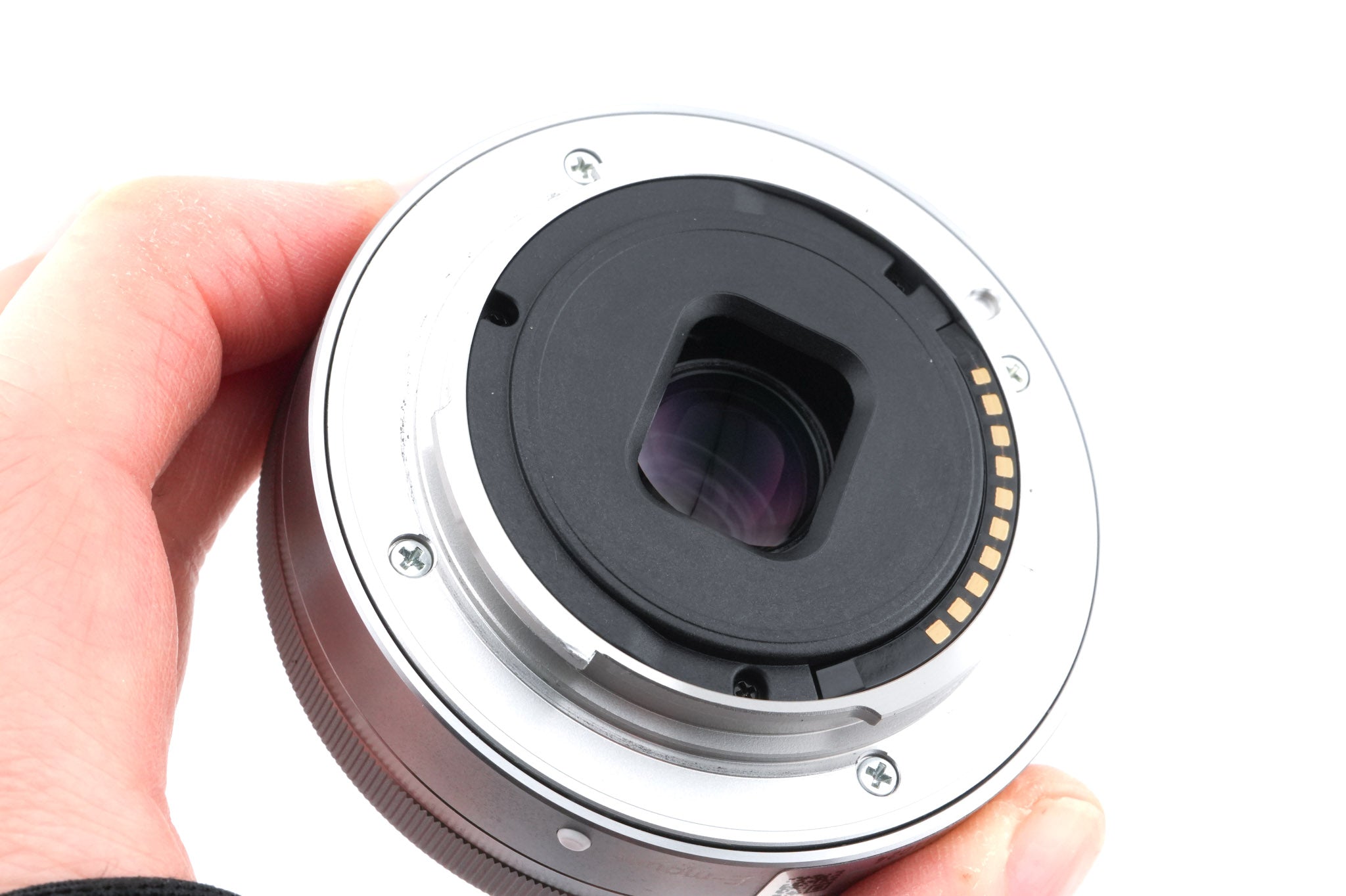 Sony 16mm f2.8 (SEL16F28)