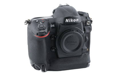 Nikon D4