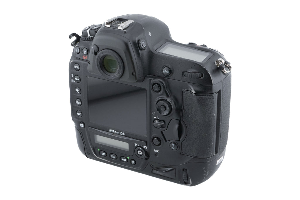 Nikon D4
