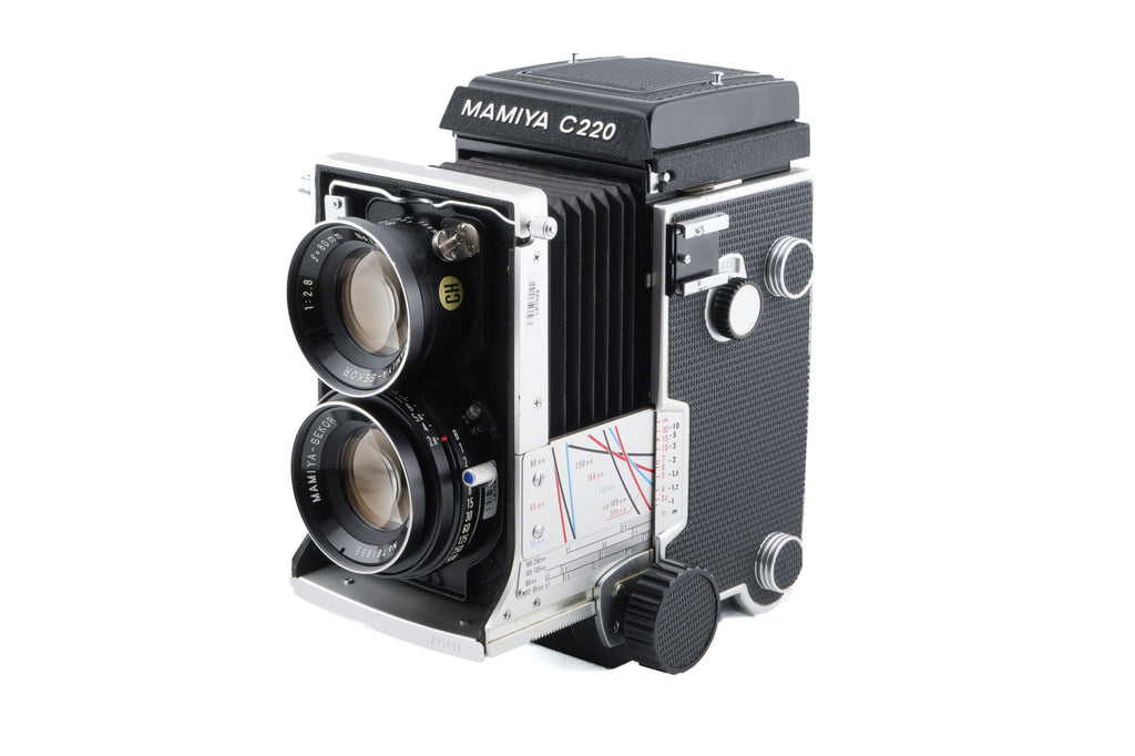 Mamiya C220 + 80mm f2.8 Sekor (Blue Dot)