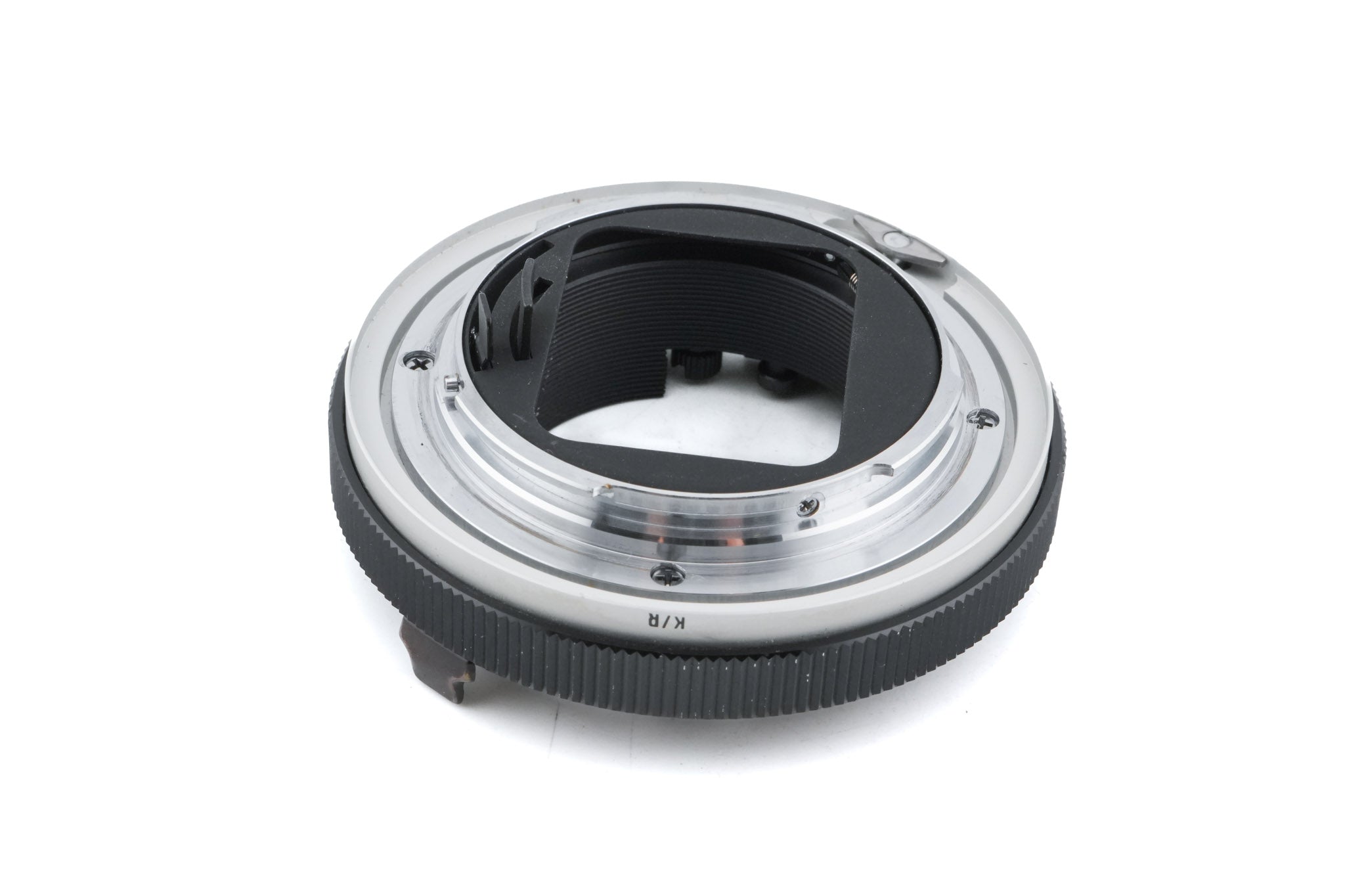 Tamron Adaptall 2 - Konica AR Adapter