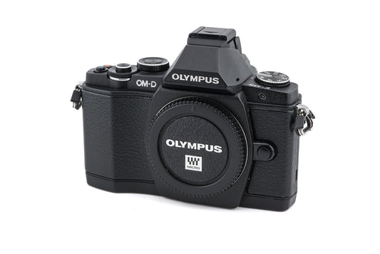 Olympus OM-D E-M5 + FL-LM2 Flash