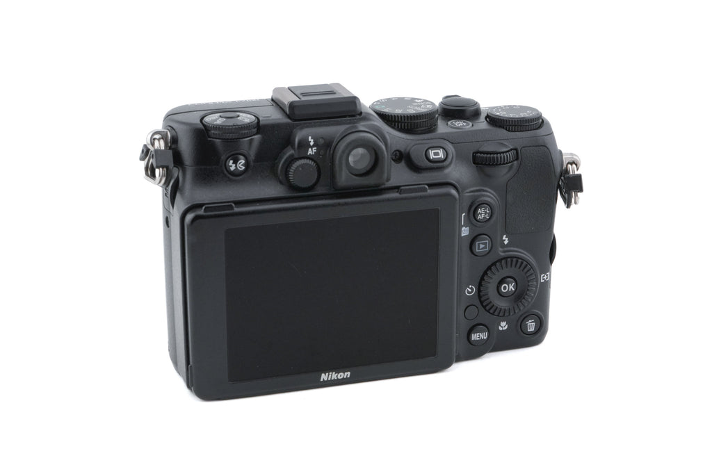 Nikon Coolpix P7100