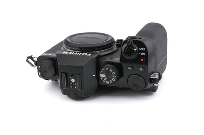 Fujifilm X-S10
