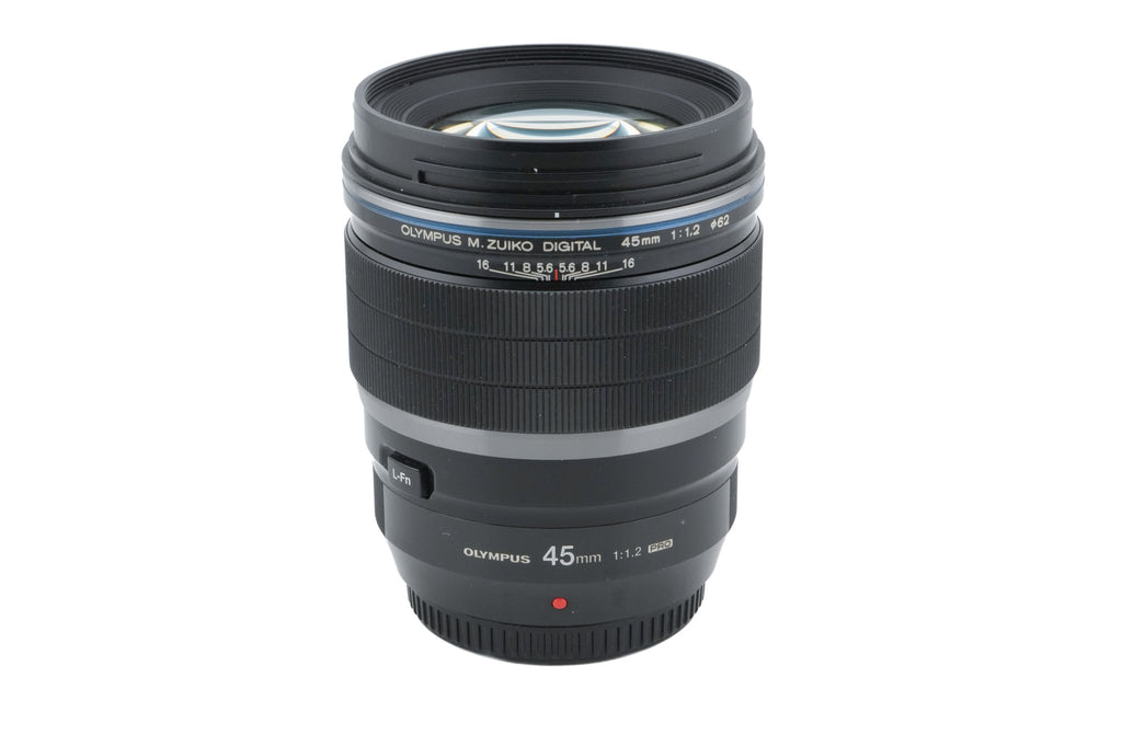 Olympus 45mm f1.2 M.Zuiko Digital Pro ED