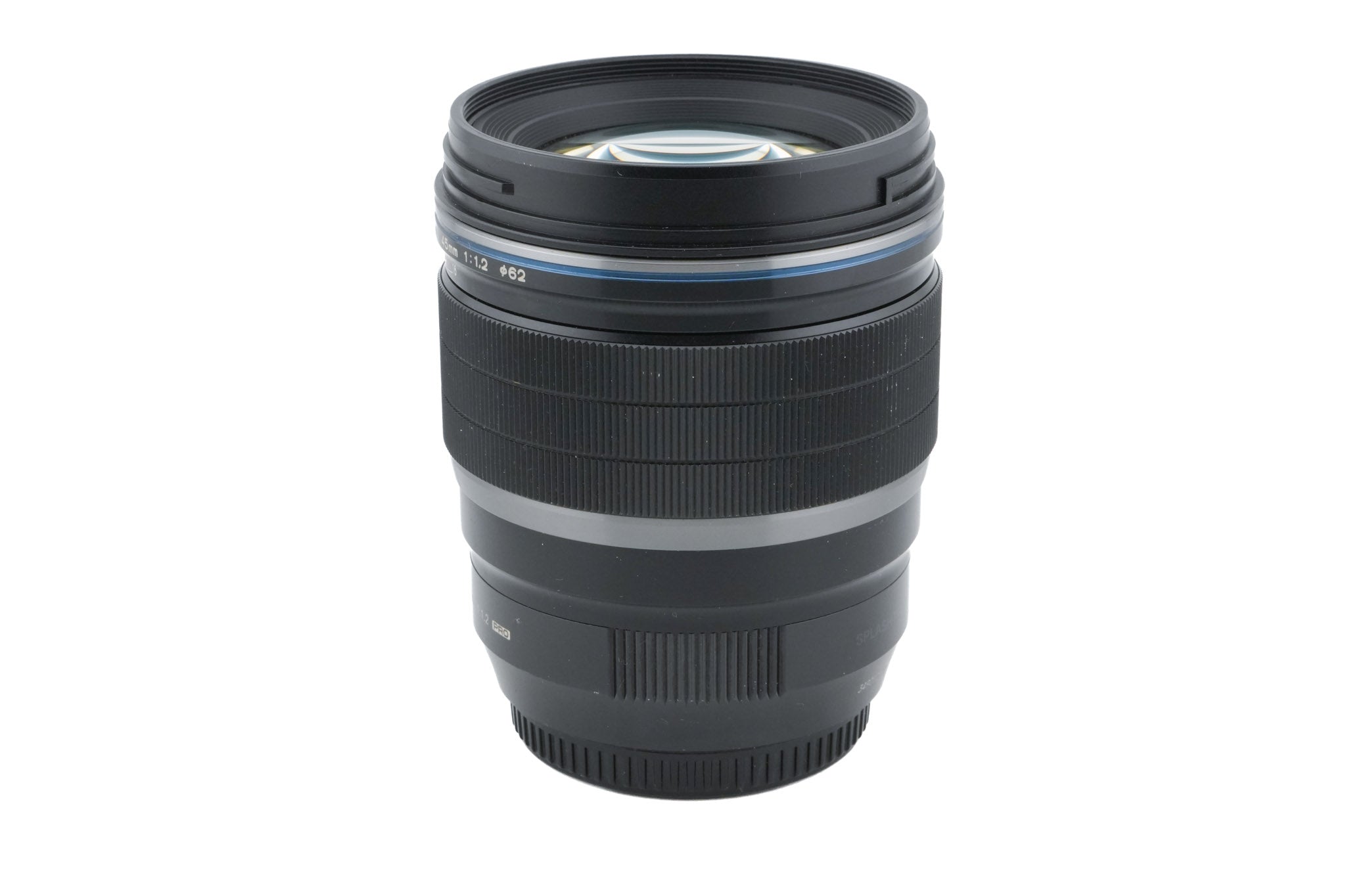 Olympus 45mm f1.2 M.Zuiko Digital Pro ED