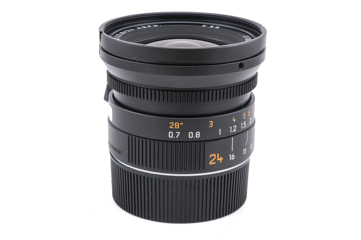 Leica 24mm f2.8 Elmarit-M ASPH. (Black, 11878) + Lens Hood (12592)