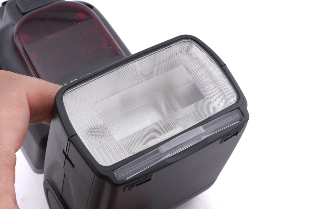 Nikon SB-910 Speedlight