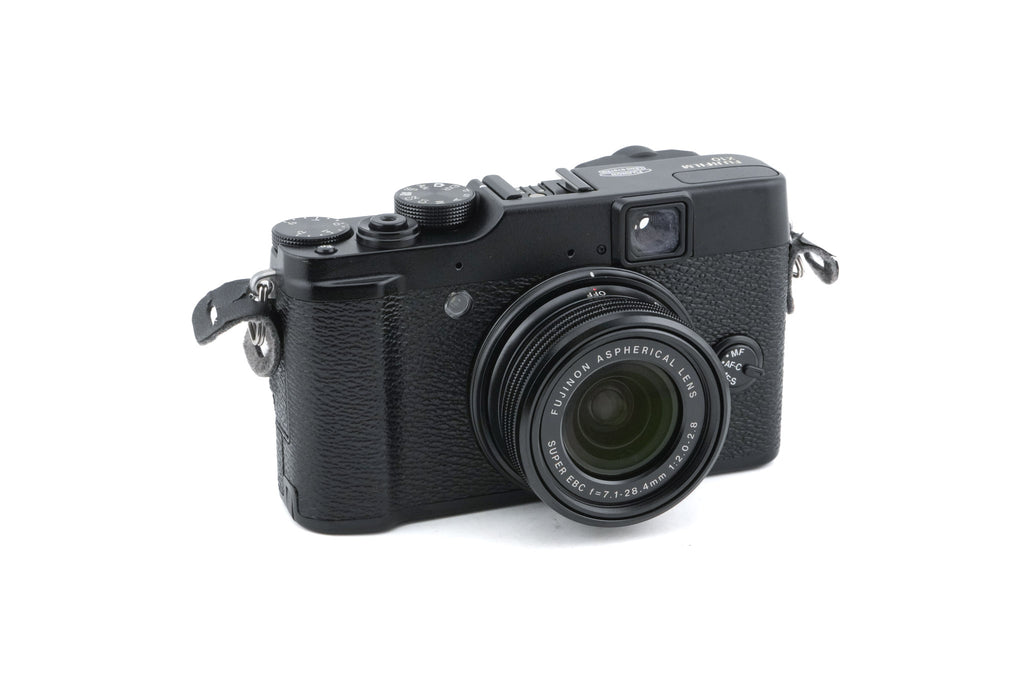 Fujifilm X10