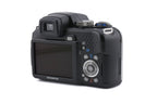 Olympus SP-565UZ