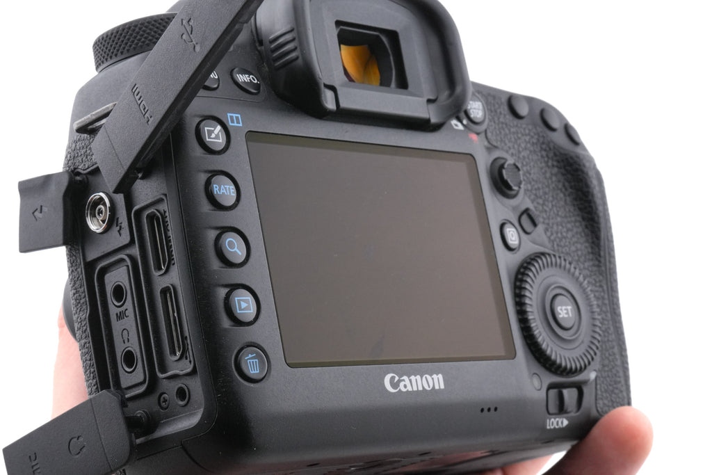 Canon EOS 5D Mark IV