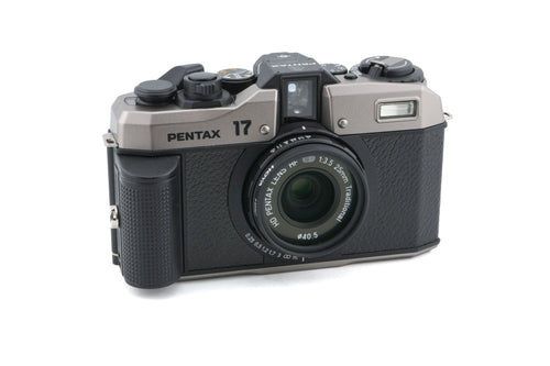 Pentax 17
