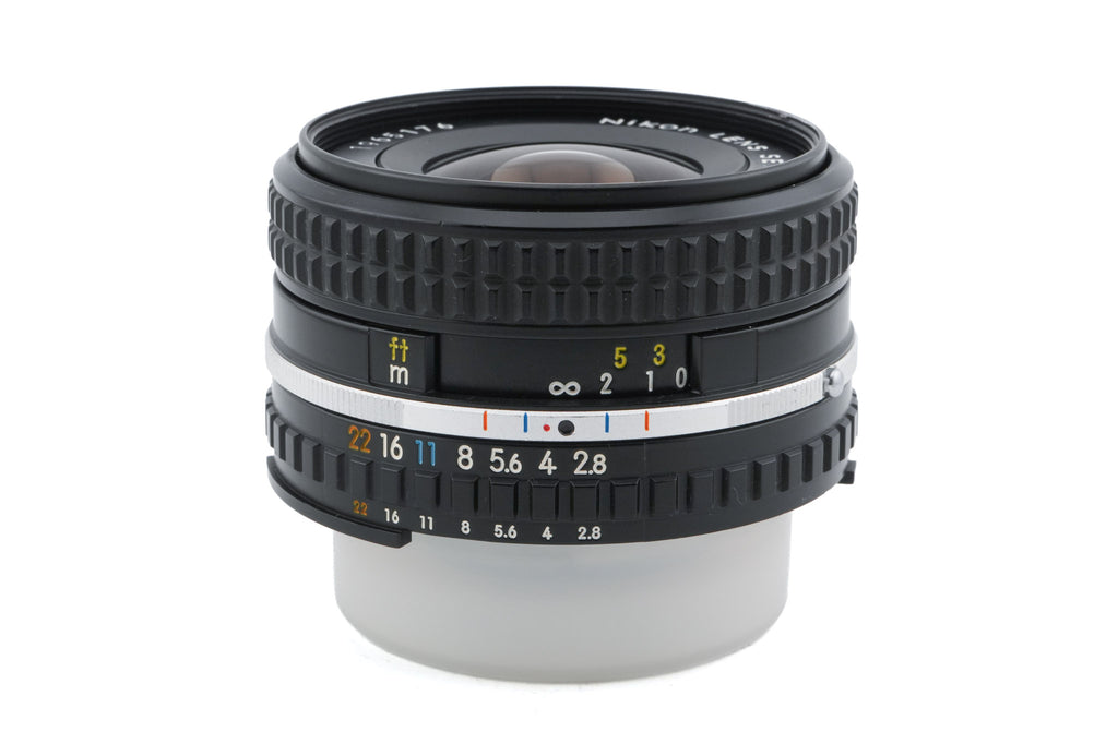 Nikon 28mm f2.8 Series E