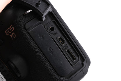 Canon EOS 7D + RC-5 Remote Shutter Release