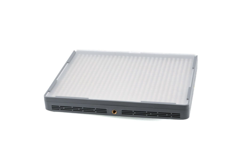 Aputure Amaran HR672C