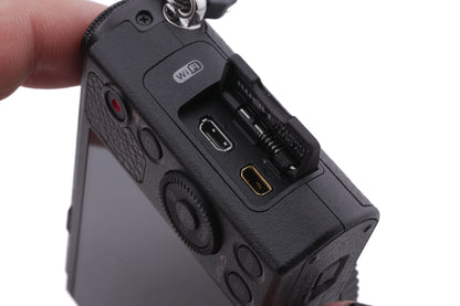 Panasonic Lumix DMC-GM1