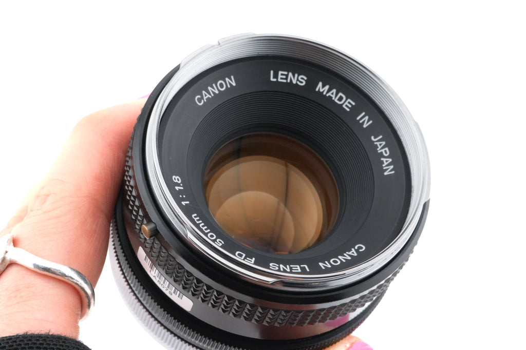 Canon 50mm f1.8 (Chrome Nose)