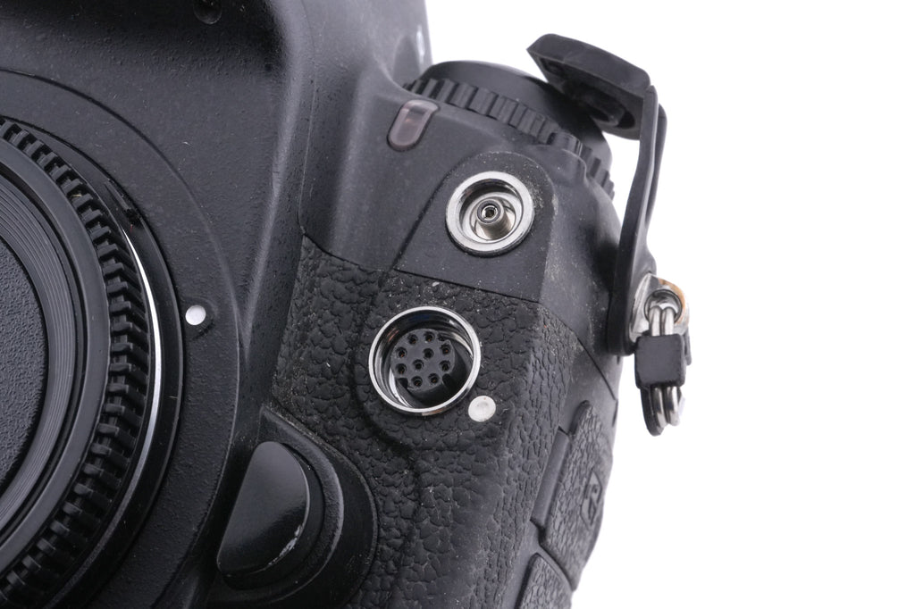 Nikon D3