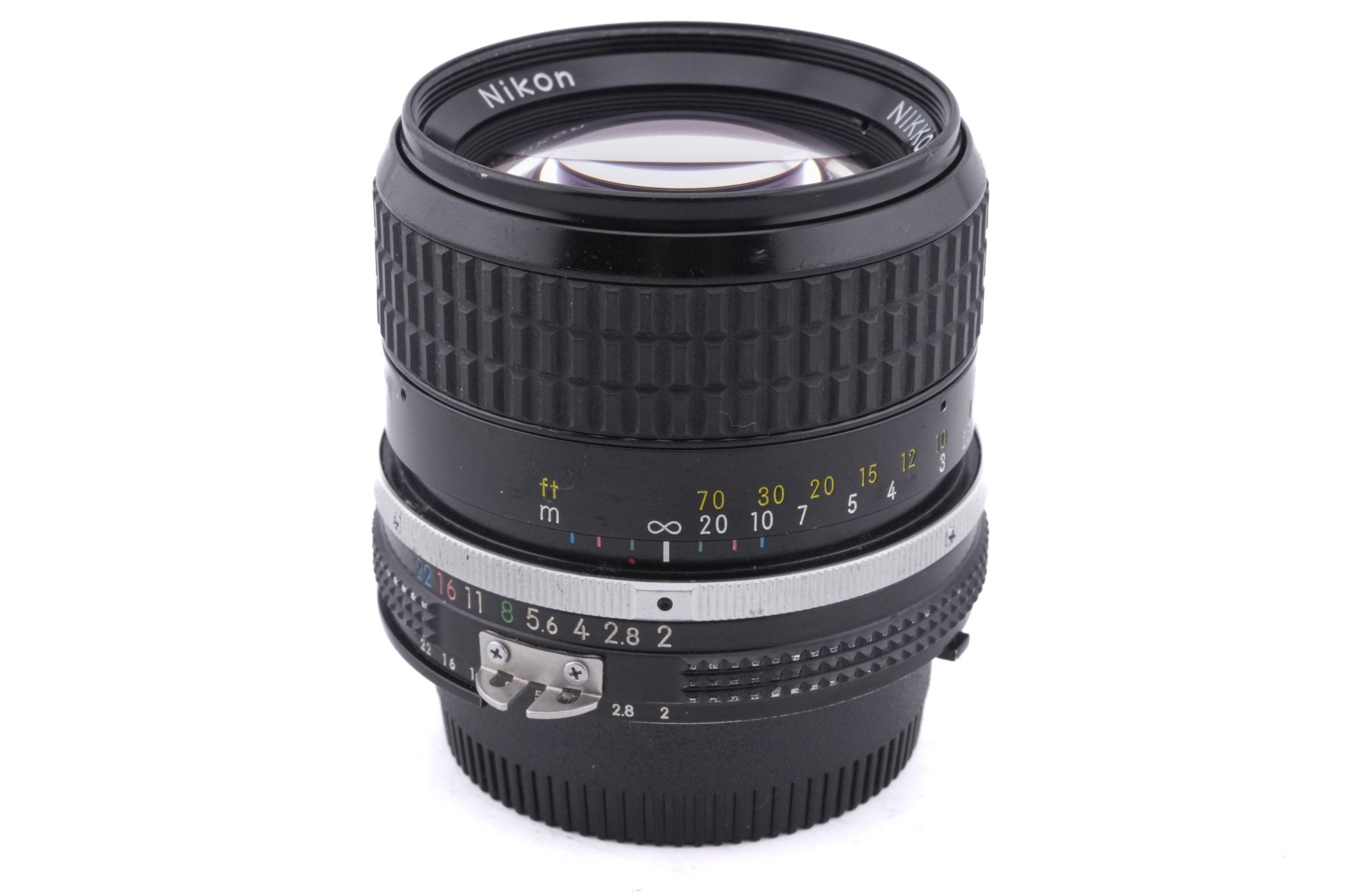 Nikon 85mm f2 Nikkor AI - Lens