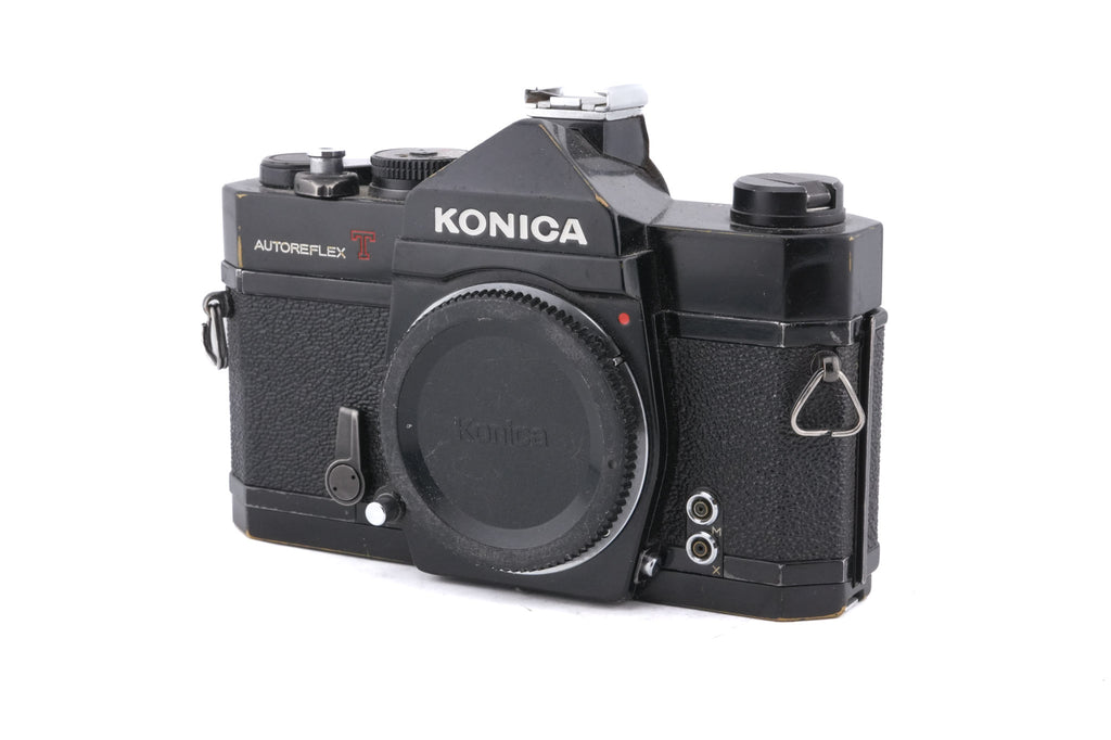 Konica Autoreflex T2