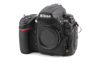 Nikon D700