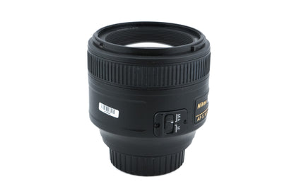 Nikon 85mm f1.8 AF-S Nikkor G