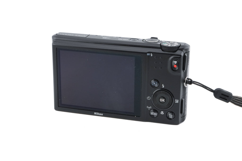 Nikon Coolpix S9600