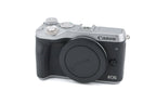 Canon EOS M6