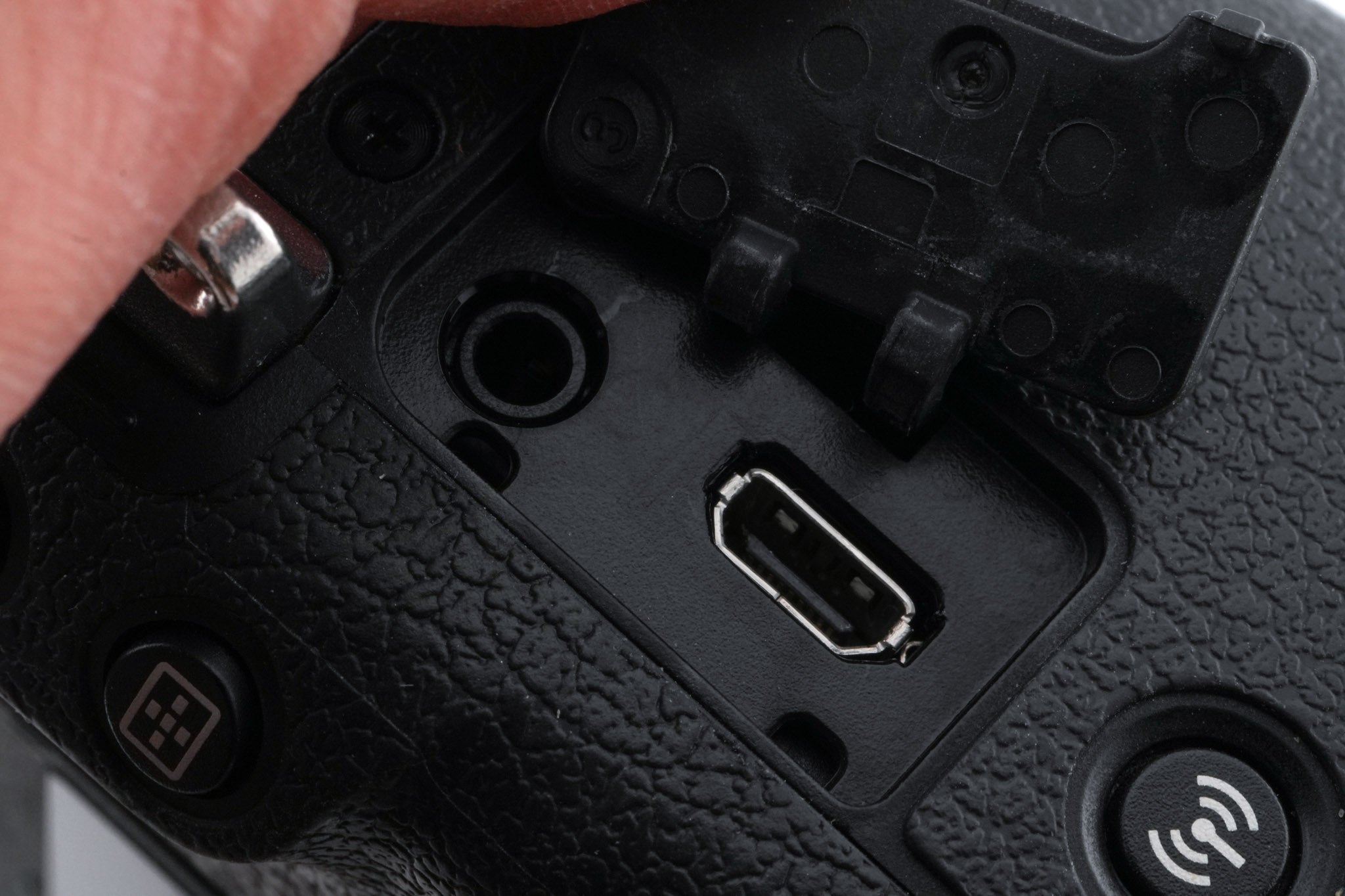 Canon EOS M6