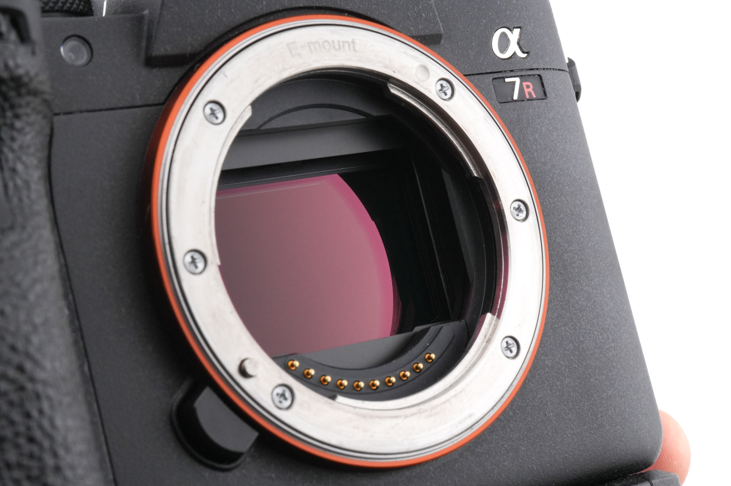 Sony A7R IV + VG-C4EM Vertical Grip