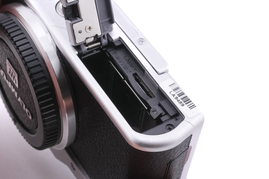 Panasonic Lumix DC-GX800