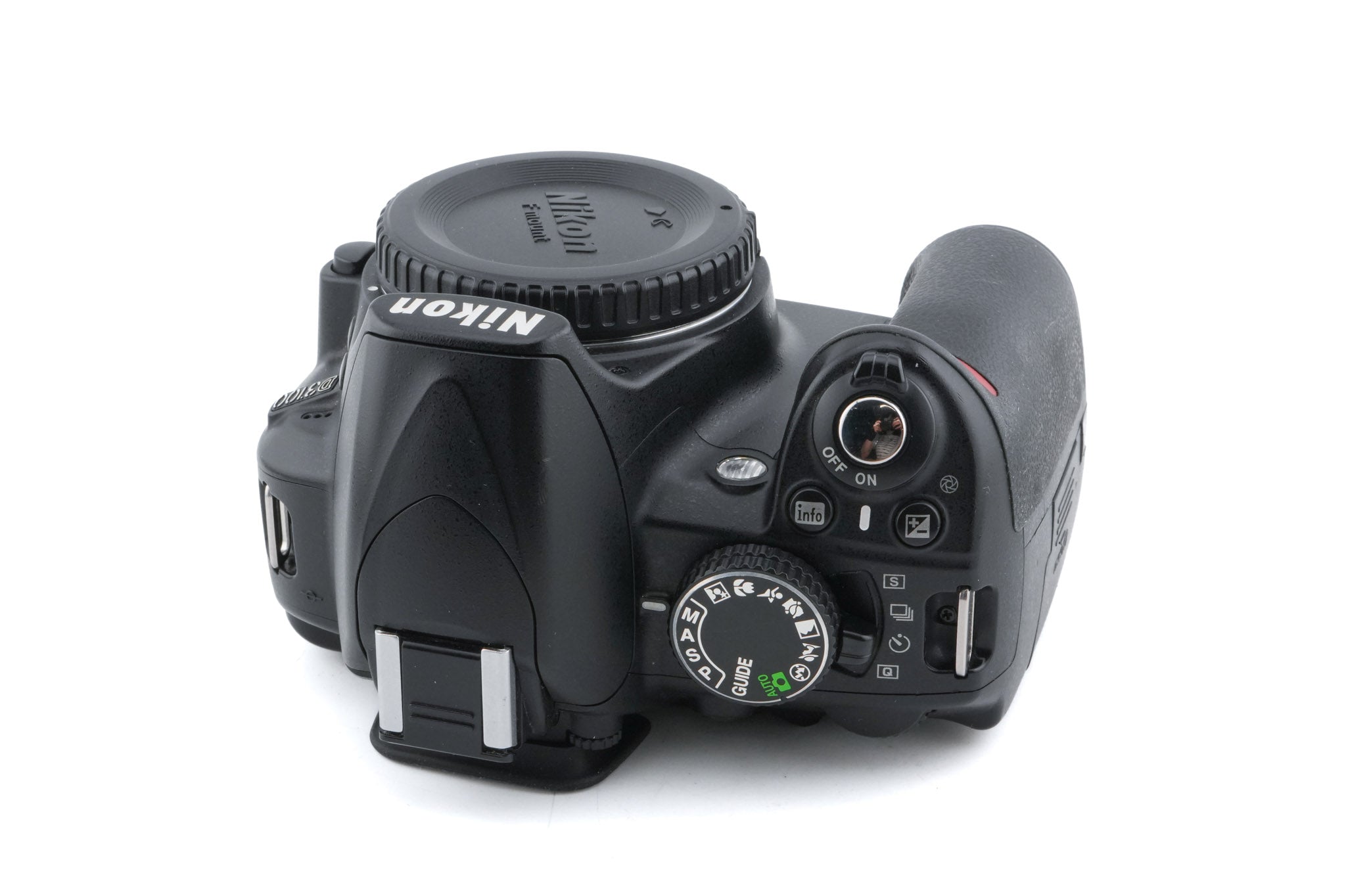 Nikon D3100
