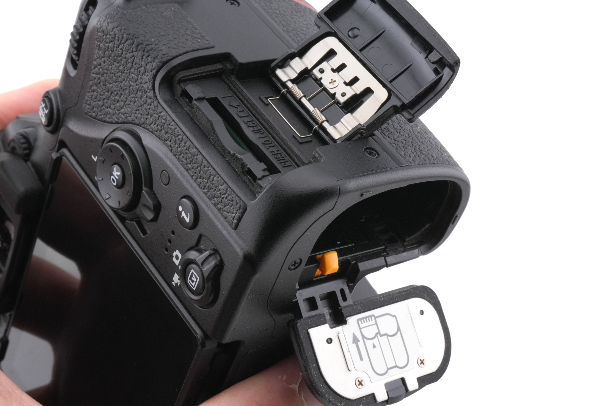Nikon D7500