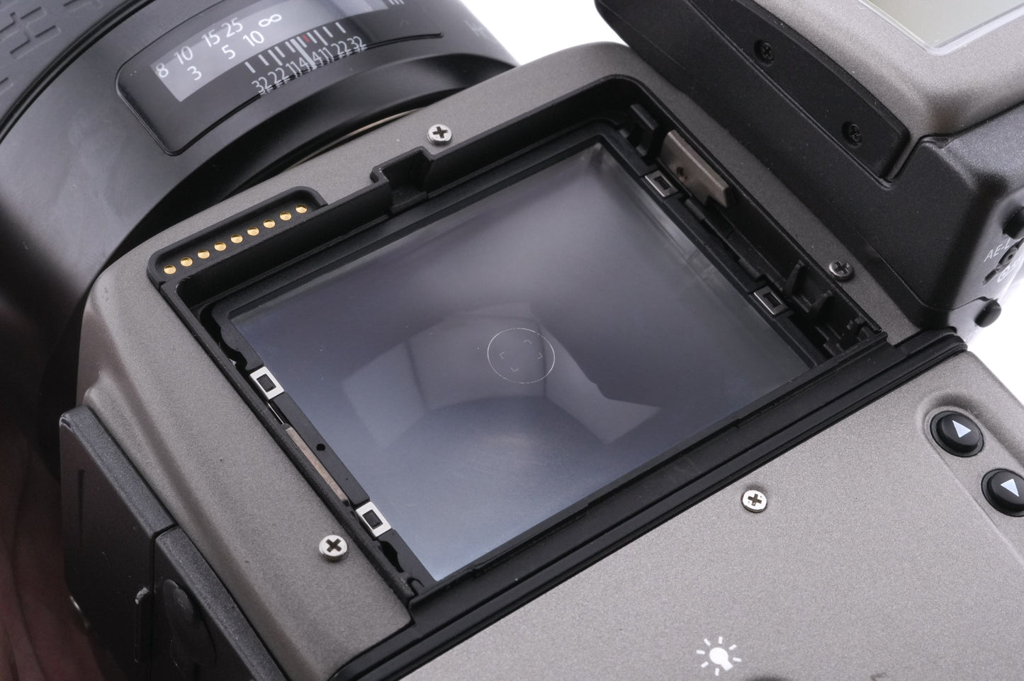 Hasselblad H1 + HM 16-32 Film Magazine + 80mm f2.8 HC + HVD 90x Viewfinder