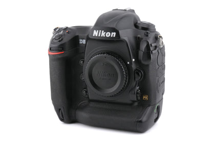 Nikon D5