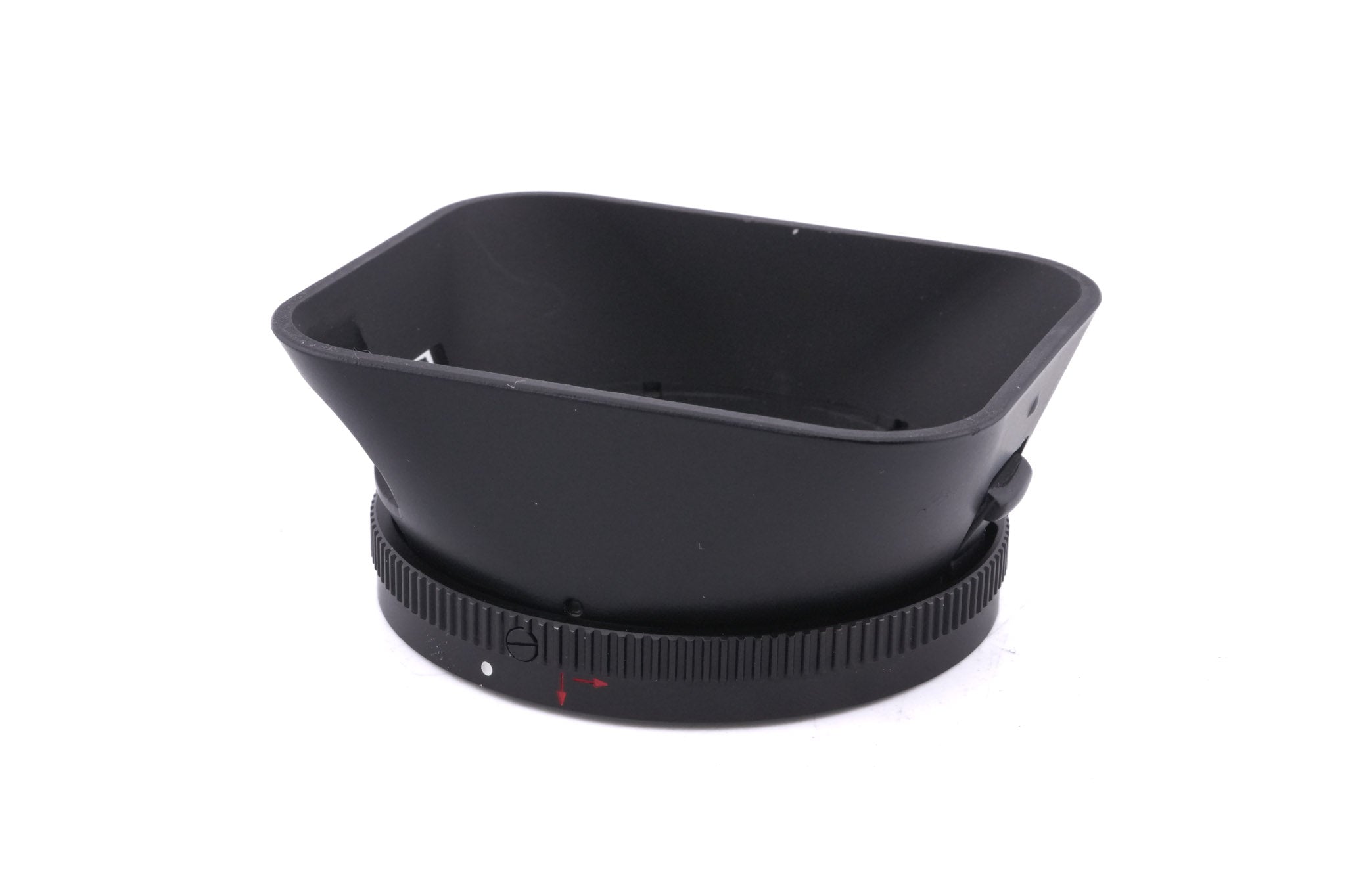 Leica 35mm f1.4 Summilux-M ASPH. (Type II) (Black, 11874) + Lens Hood (28mm f2 / 35mm f1.4) (12589)